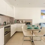 Magnifique 2 Pièces Avec Balcon Proche Martinez Et Croisette Appartamento Cannes