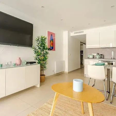 Magnifique 2 Pieces Avec Balcon Proche Martinez Et Croisette Apartament *